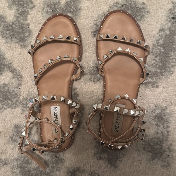 Steve Madden Travel Sandals - Picture 3 of 4